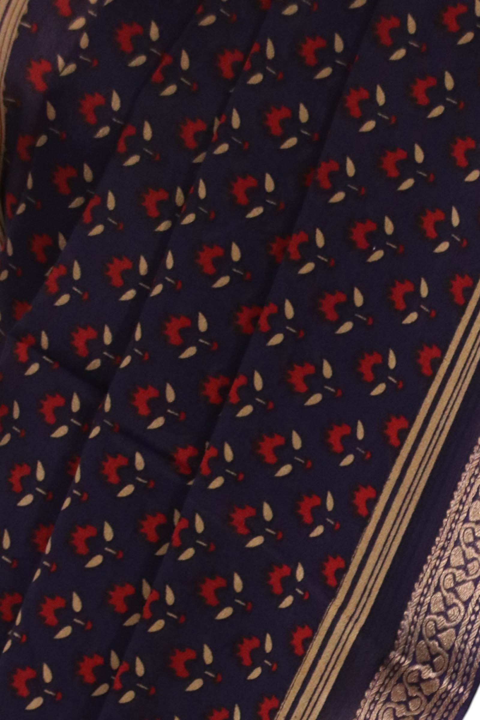 Pure Floral Zari Crepe Silk Saree AK206297